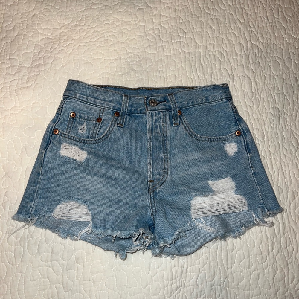 Levi’s woman shorts